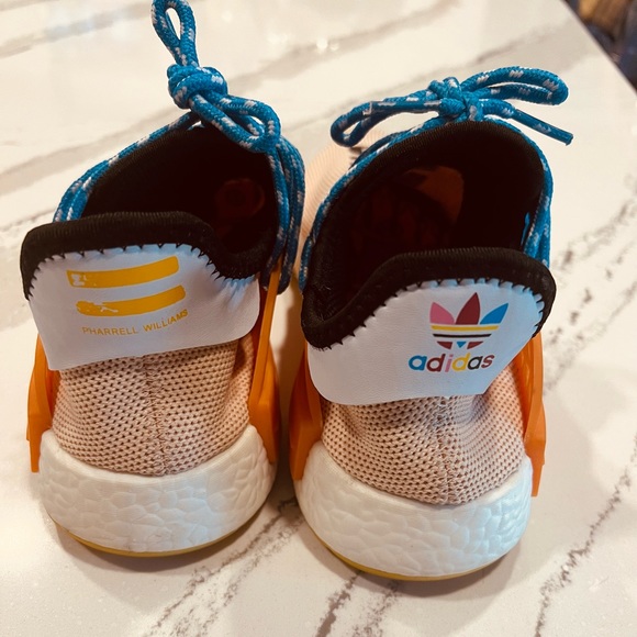 Adidas Pharrell “walk breathe” sneakers - Picture 3 of 7